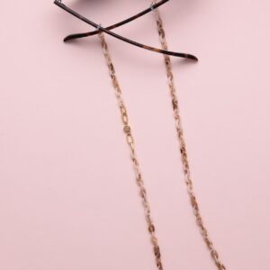 Chain of glasses with links sand color