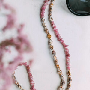 Chain of glasses mix pearl and shell