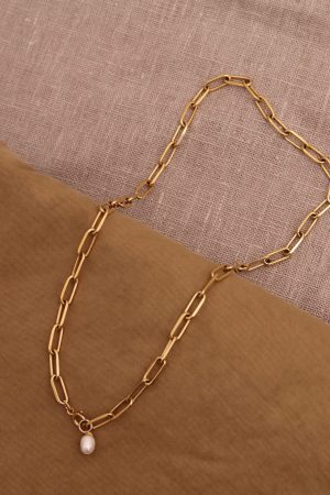 Fancy gold plated chain necklace
